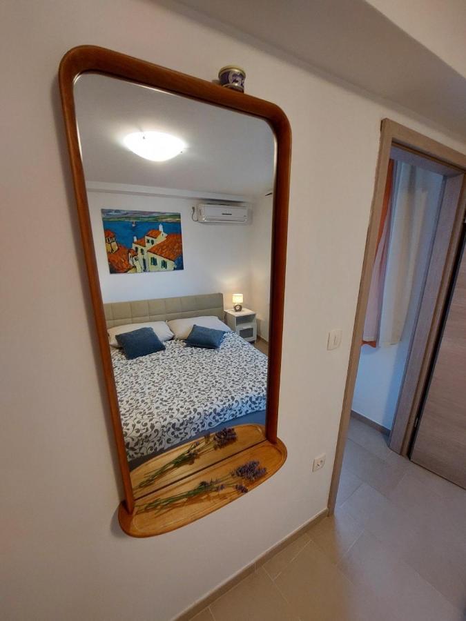 Apartment Sonia Ičići Eksteriør billede